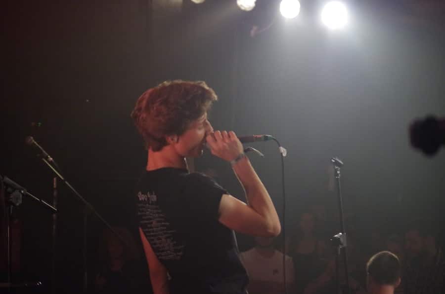 Photo "How Do I Sing from My Diaphragm"