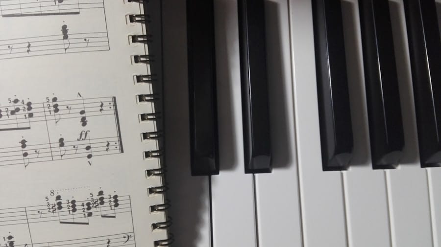 Photo "How to Hit the Notes when Singing"