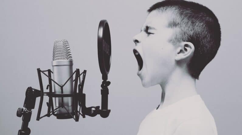 Photo "How to Sound Good Singing"