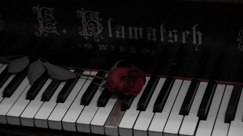 Photo Harmonizing singers