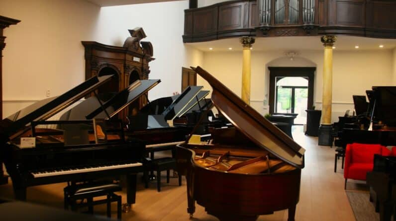 Photo Music School Detroit