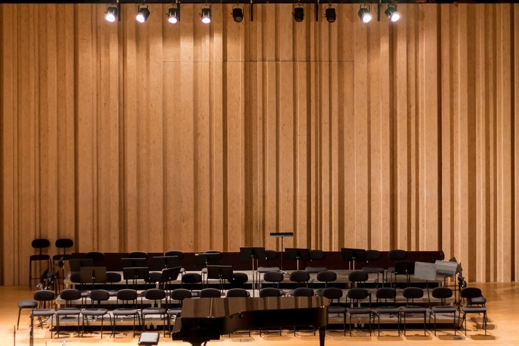 Photo Music School