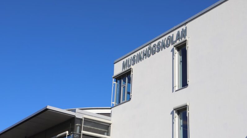 Photo Music School