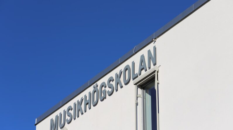 Photo Music School
