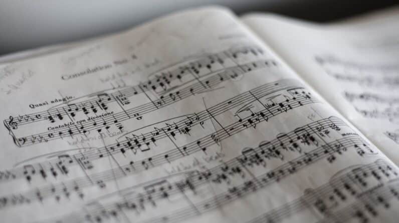 Photo Music School