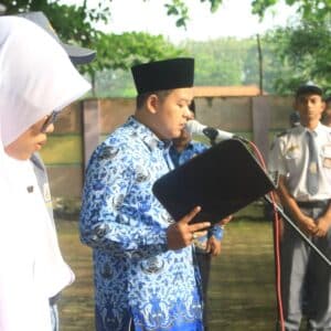 Photo Singing Instructor