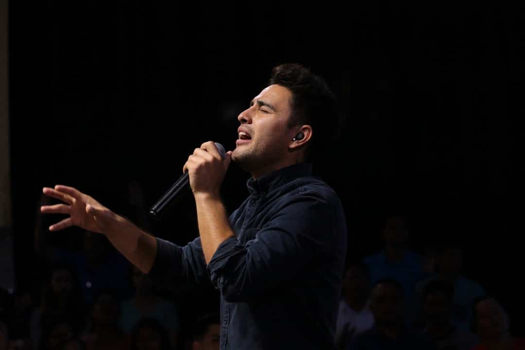 Photo Singing Teacher