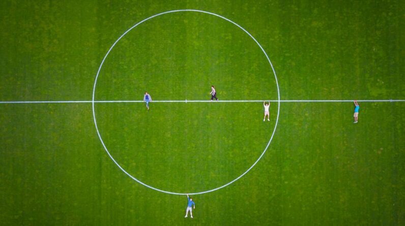 Photo Sing on Pitch